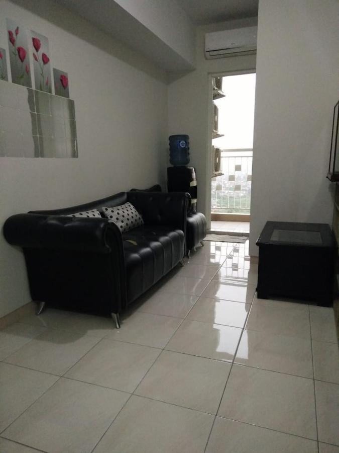 Springlake Apartemen 2Br-Sumarecon-Bekasi, By Bu Johan Экстерьер фото