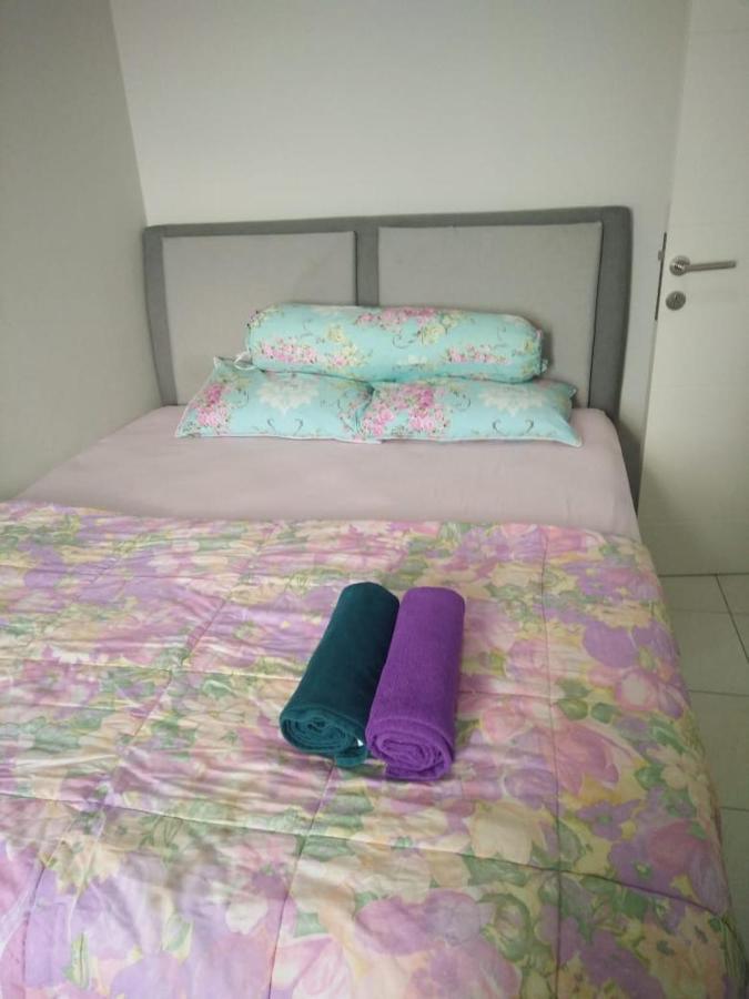 Springlake Apartemen 2Br-Sumarecon-Bekasi, By Bu Johan Экстерьер фото